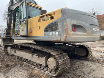 Pelle sur chenille Volvo EC240CL: photos 3