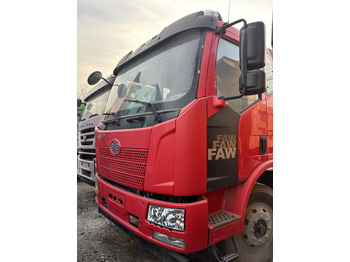 Tracteur routier FAW