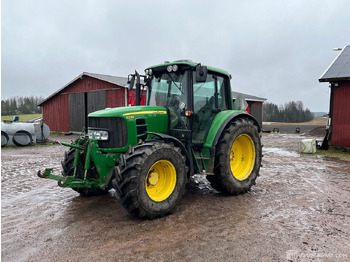 Machine agricole JOHN DEERE 6230