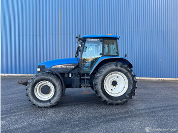 Machine agricole New Holland TM155, traktori etunostolaitteeella, 2004, INTEXW, Salo: photos 3