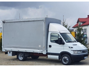 Utilitaire rideaux coulissants (PLSC) IVECO Daily 35c12