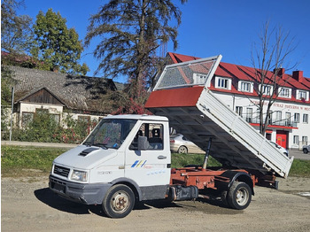 Utilitaire benne IVECO Daily