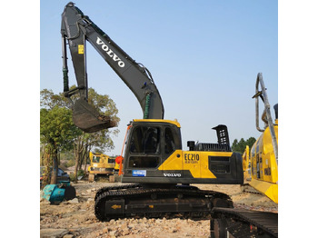 Pelle sur chenille VOLVO EC210