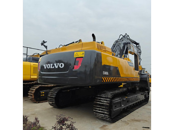 Pelle sur chenille VOLVO EC480DL