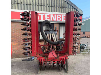 Enfouisseur à dents VREDO