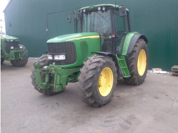 Tracteur agricole JOHN DEERE 6920