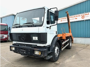 Camion multibenne MERCEDES-BENZ SK 1824