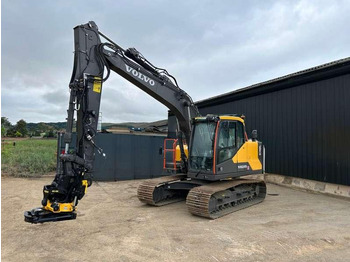 Pelle sur chenille VOLVO EC140EL