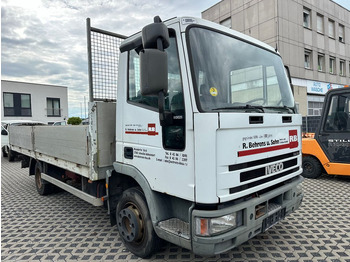 Camion plateau IVECO