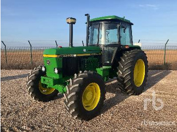 Tracteur agricole JOHN DEERE 3350