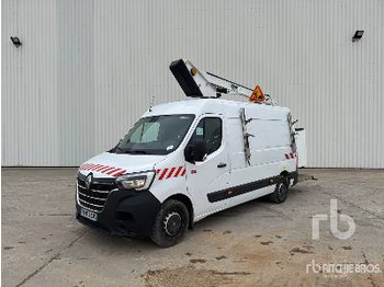 Camion avec nacelle RENAULT Master