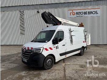 Camion avec nacelle RENAULT Master