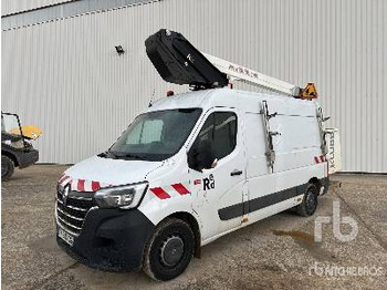 Camion avec nacelle RENAULT Master