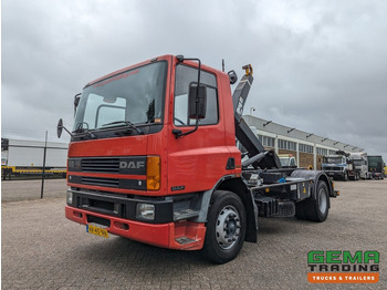 Camion ampliroll DAF CF 65 210