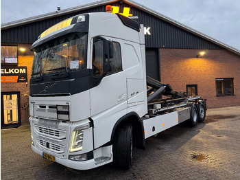 Camion ampliroll VOLVO FH 460