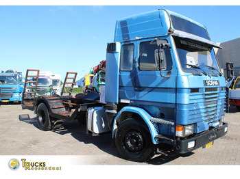 Camion porte-voitures SCANIA R142