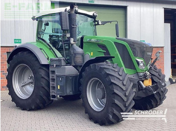 Tracteur agricole FENDT 828 Vario