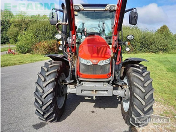 Tracteur agricole Massey Ferguson mf5611dyna4: photos 3