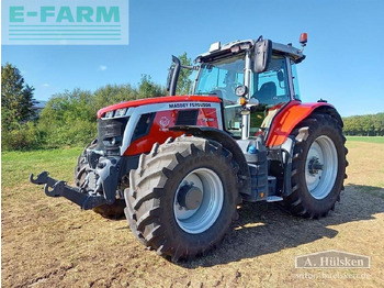 Tracteur agricole MASSEY FERGUSON 100 series