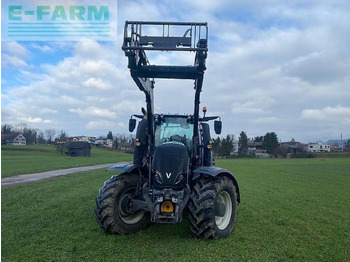 Tracteur agricole VALTRA T174