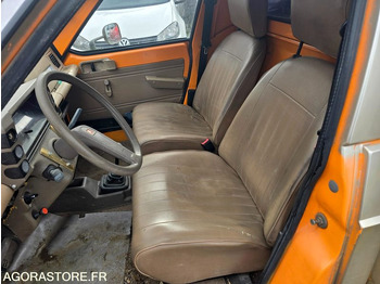 Fourgonnette CITROEN C15 Essence 2 places utilitaire 125 900 km Année 1990: photos 4