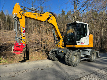 LIEBHERR A 910 Compact Litronic en crédit-bail LIEBHERR A 910 Compact Litronic: photos 3