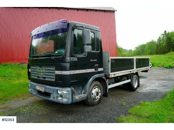 Camion plateau MAN TGL 8.240