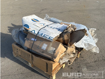 Matériel de chantier Pallet of Various Types of Sandpaper: photos 3