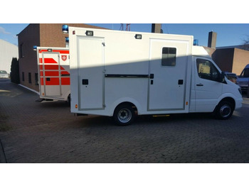 Ambulance MERCEDES-BENZ Sprinter 519