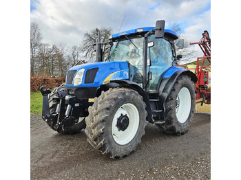 Tracteur agricole NEW HOLLAND T6020