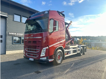 Camion ampliroll VOLVO FH13 540