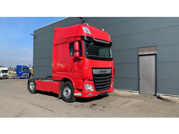 Tracteur routier DAF XF 530