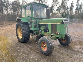 Tracteur agricole JOHN DEERE 3130