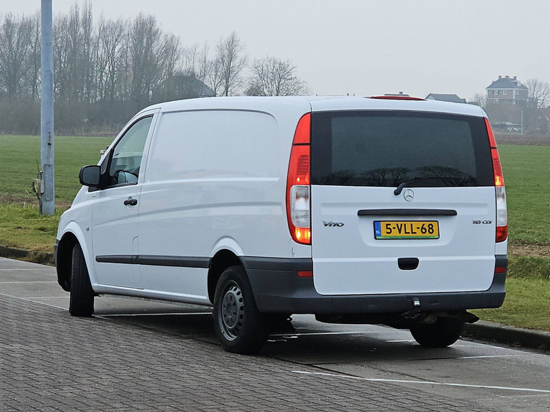 Fourgonnette Mercedes-Benz Vito 113: photos 6