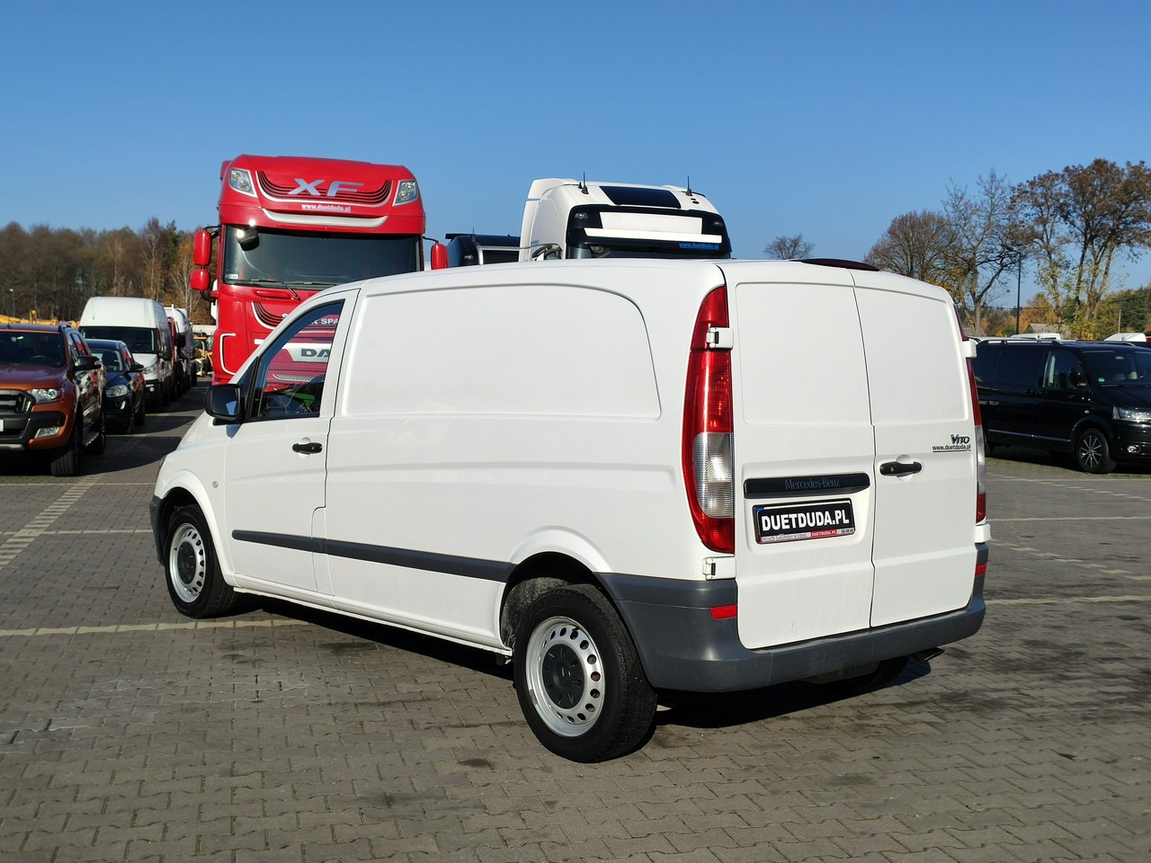 Fourgonnette Mercedes Vito: photos 11