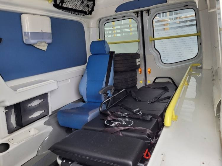 MERCEDES – BENZ SPRINTER 3.0D AMBULANCE (PROFILE) KLIMA 7.2015 EURO 6  en crédit-bail MERCEDES – BENZ SPRINTER 3.0D AMBULANCE (PROFILE) KLIMA 7.2015 EURO 6: photos 8