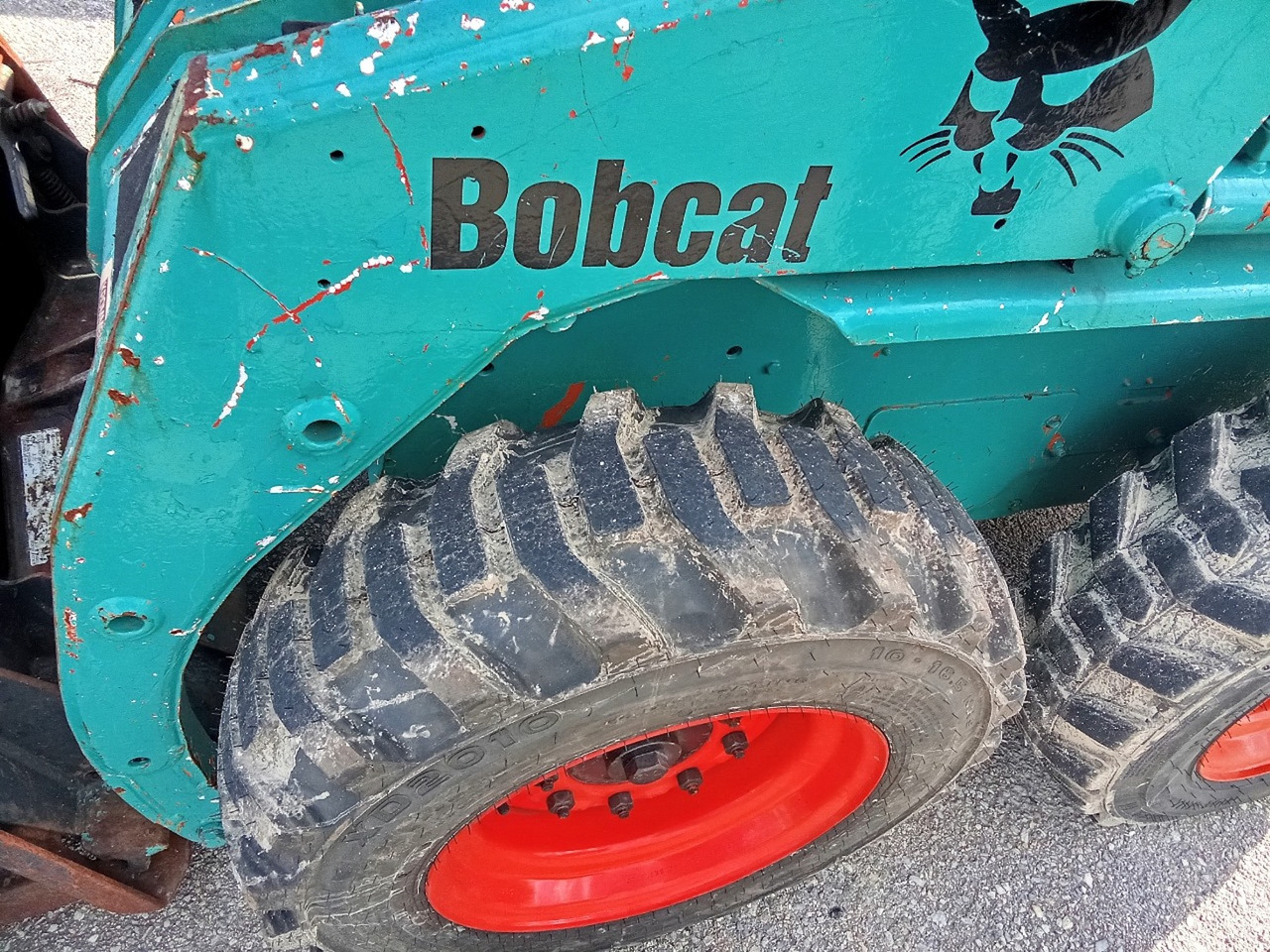 Mini chargeuse BOBCAT 753: photos 9