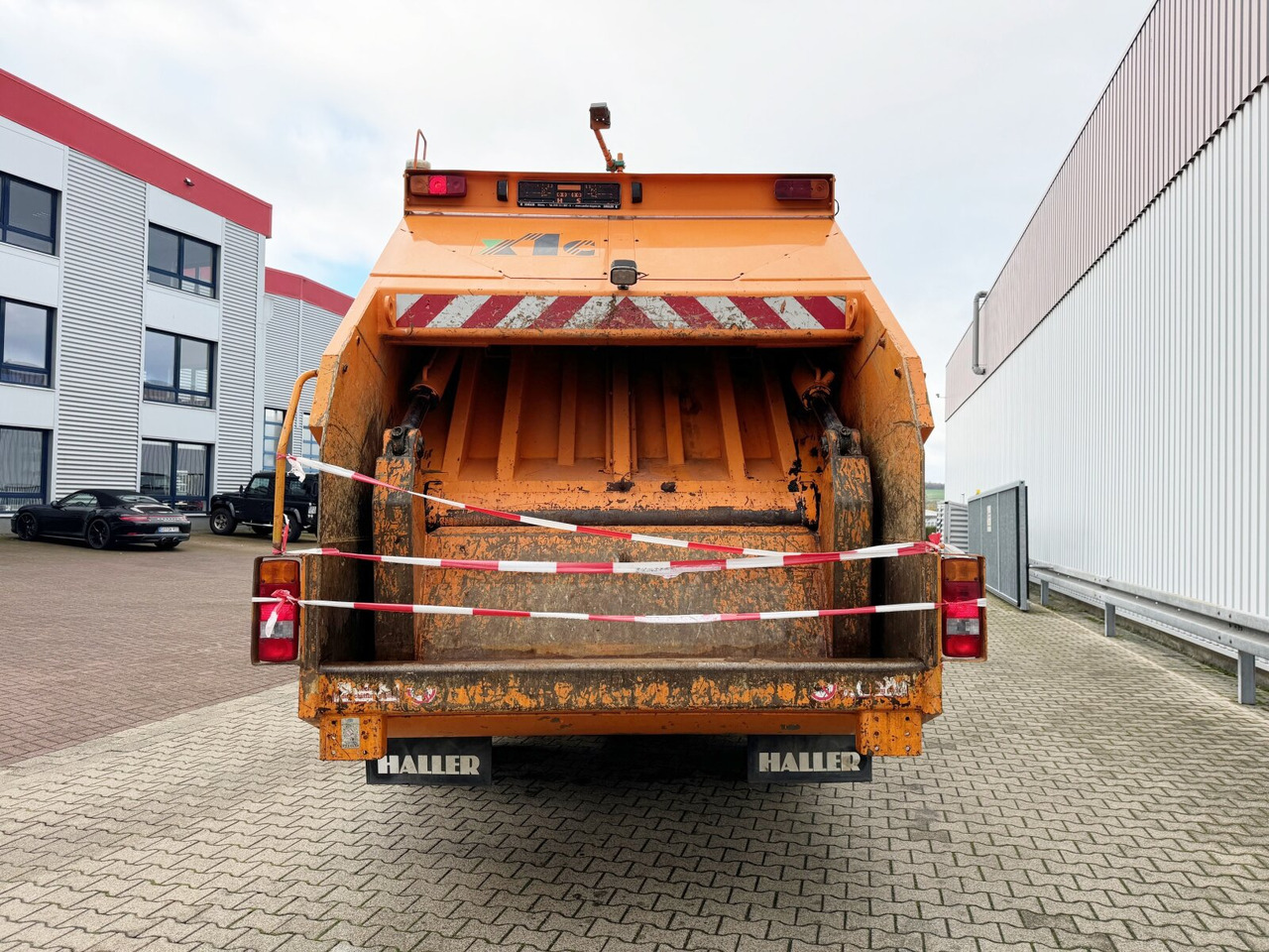 Mercedes-Benz Econic 2633 LL 6x2/4 NLA Econic 2633 LL 6x2/4 NLA, EEV, Lenkachse, Haller Aufbau en crédit-bail Mercedes-Benz Econic 2633 LL 6x2/4 NLA Econic 2633 LL 6x2/4 NLA, EEV, Lenkachse, Haller Aufbau: photos 12