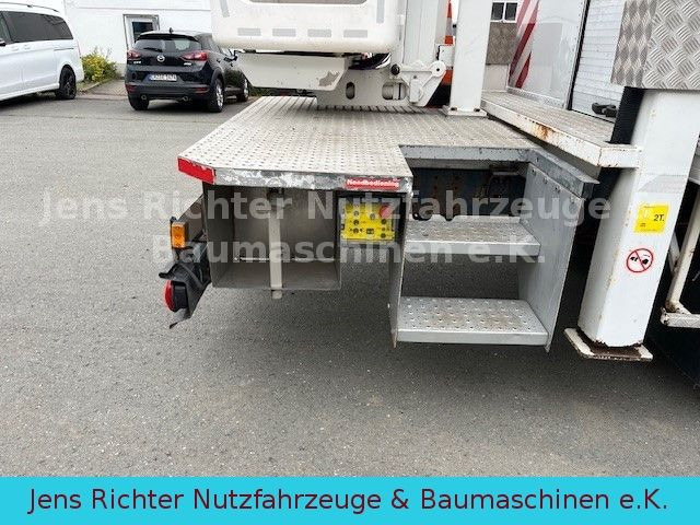 Camion avec nacelle Iveco ML 120EL18 Hubarbeitsbühne isoliert 15 Meter: photos 14