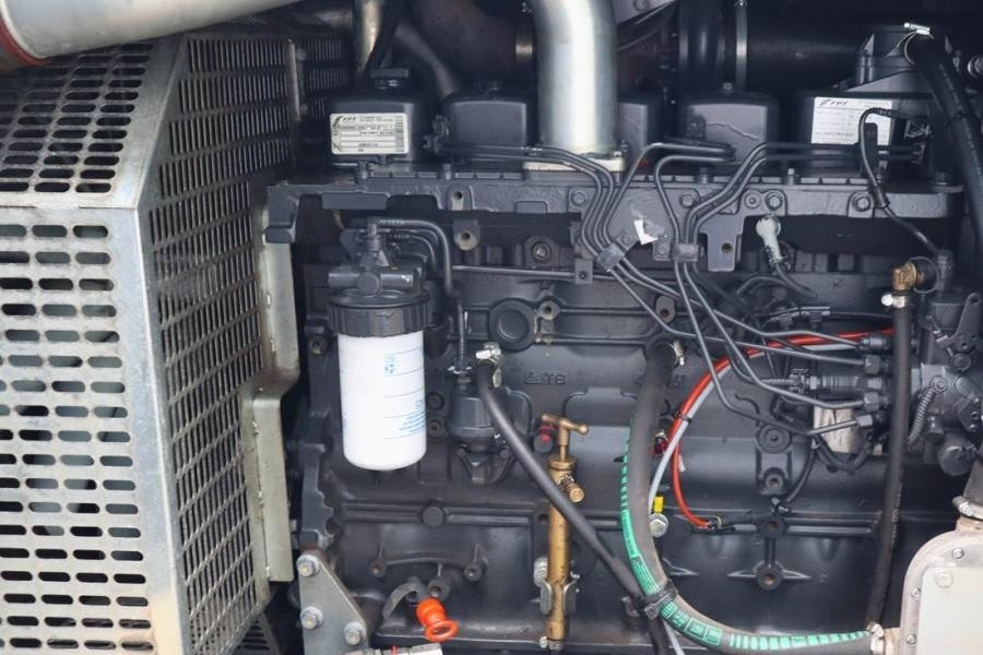 Green Power GP 145 S/I-T-A Diesel, Three-phase power 143 KVA,  en crédit-bail Green Power GP 145 S/I-T-A Diesel, Three-phase power 143 KVA,: photos 9