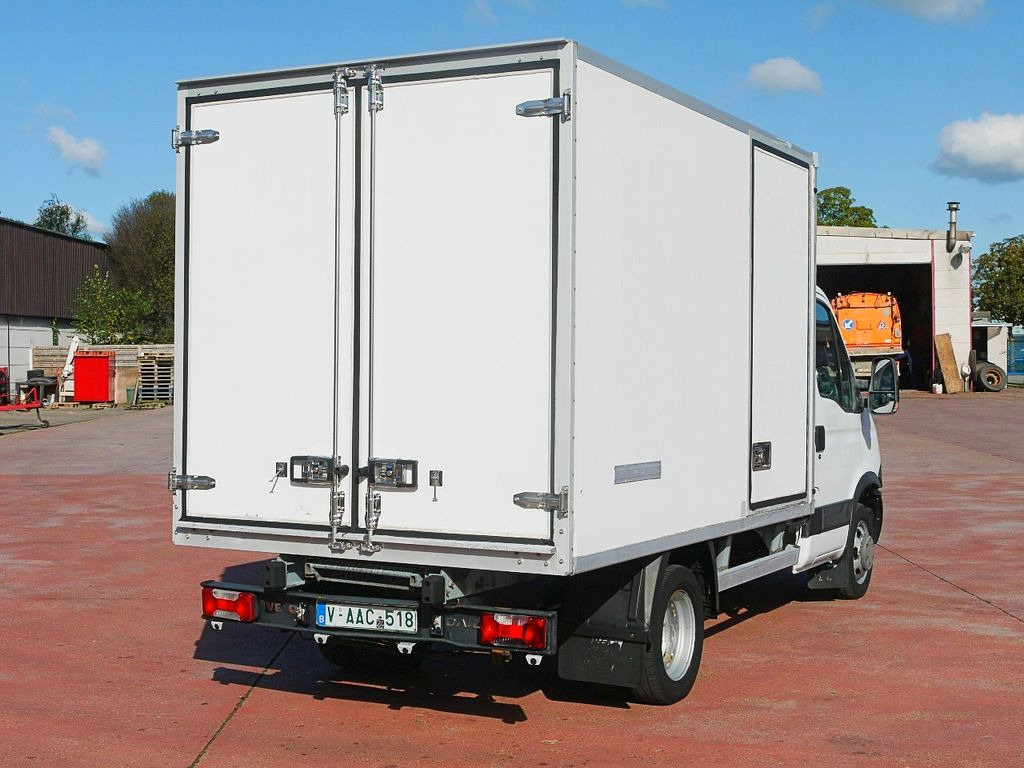 Utilitaire frigorifique Iveco 35C13 DAILY KUHLKOFFER CARRIER XARIOS 300 -20C: photos 6