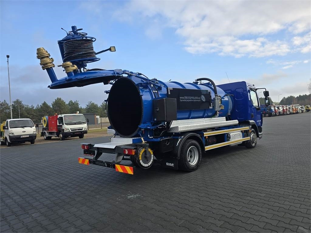 Camion hydrocureur DAF LF EURO 6 WUKO for collecting liquid waste from se: photos 30