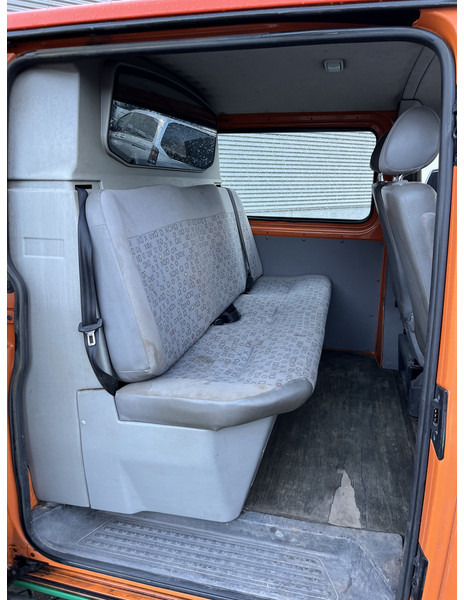 Fourgonnette, Utilitaire double cabine Volkswagen Transporter T5 2.5 TDI / L2 H1 / Double Cabin / Tow Bar / APK TUV 05-25: photos 9