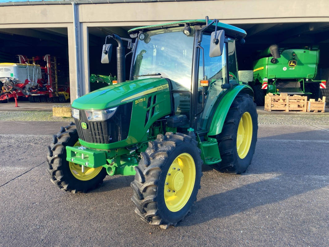 Tracteur agricole neuf John Deere 5075E: photos 18