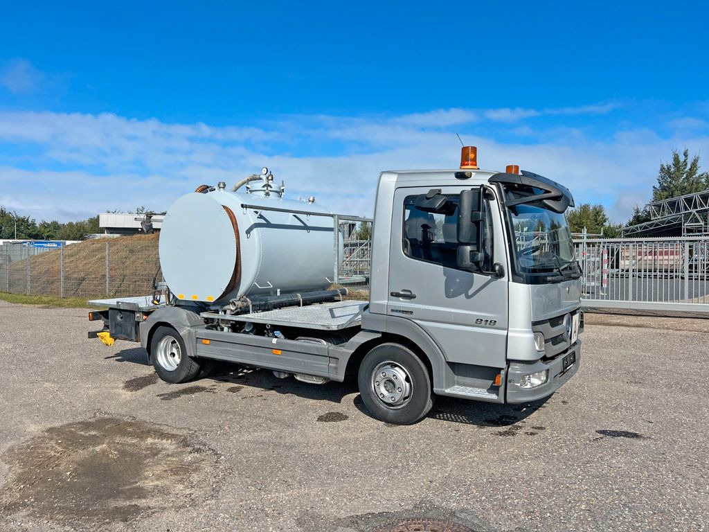 Mercedes-Benz 818 4X2 ROM Toilettenwagen guter Zustand  en crédit-bail Mercedes-Benz 818 4X2 ROM Toilettenwagen guter Zustand: photos 7