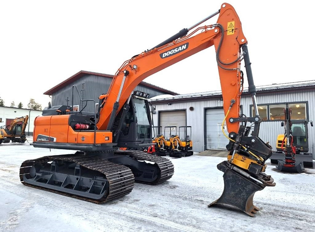 Pelle sur chenille Doosan DX160LCH-5 METSÄALUSTA PYÖRITTÄJÄLLÄ: photos 7