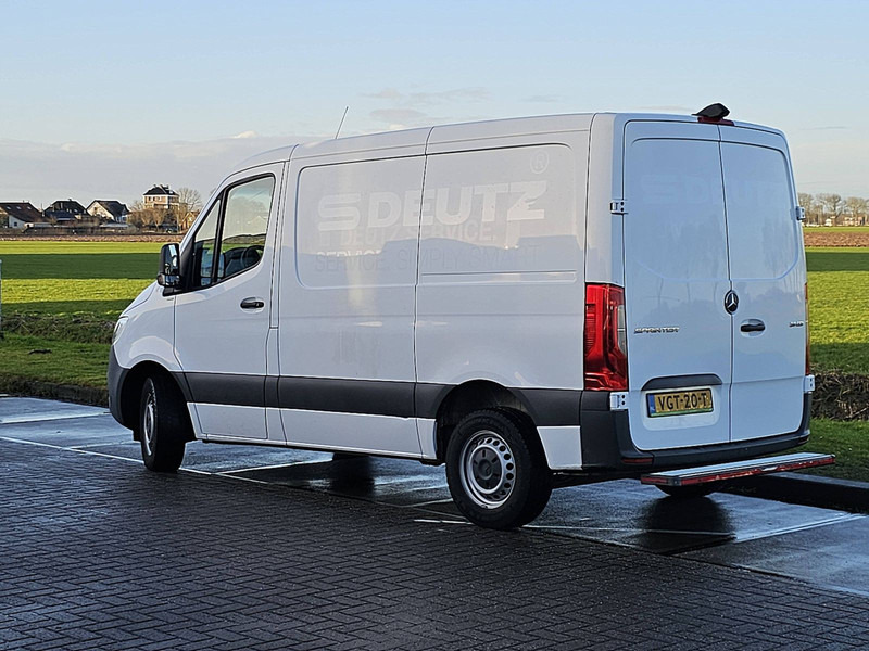 Fourgon utilitaire Mercedes-Benz Sprinter 211 CDI AUT. L1H1: photos 6