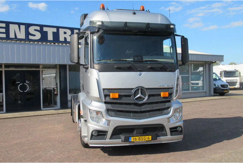 Tracteur routier Mercedes-Benz Actros 1840 L: photos 18