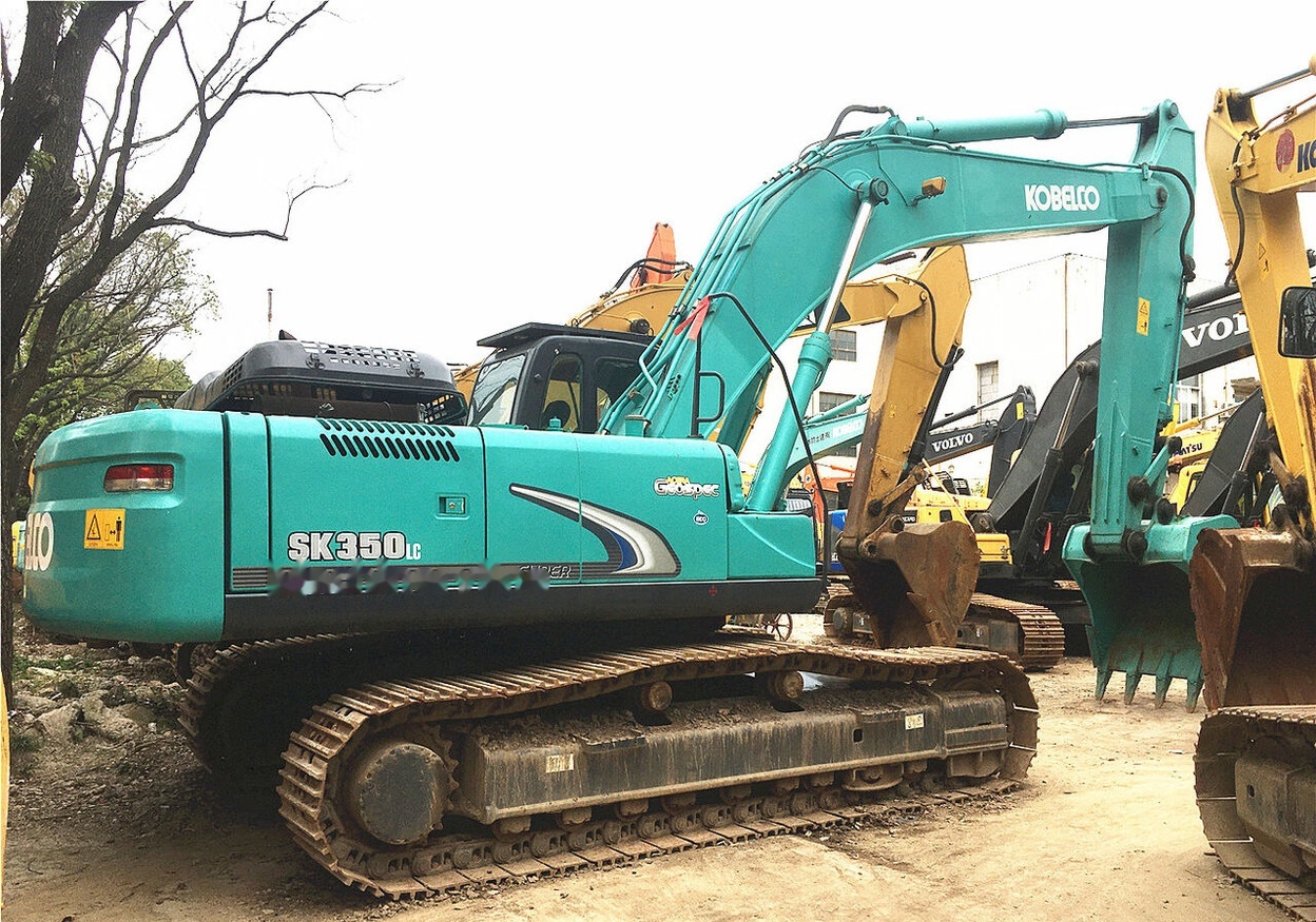 Pelle sur chenille Kobelco SK350LC-8: photos 9