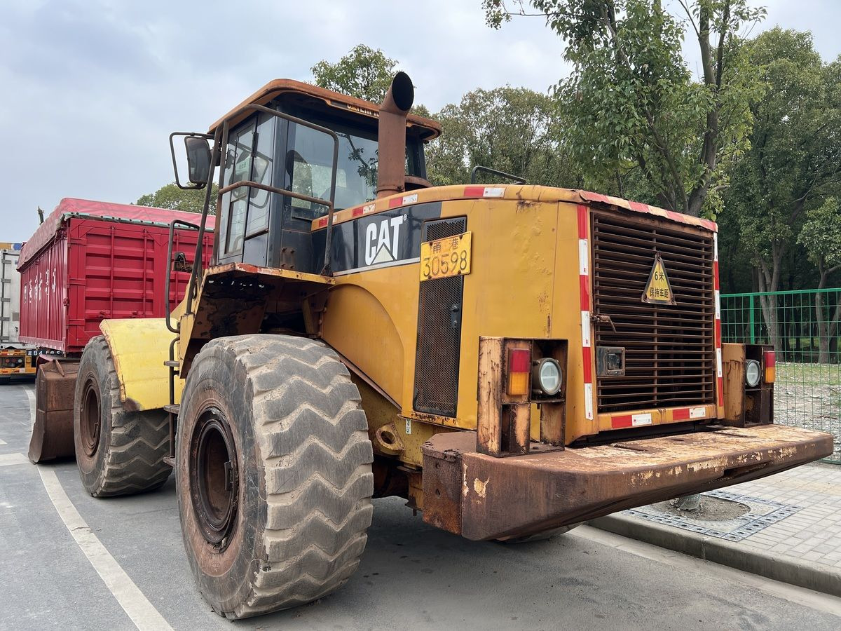 Chargeuse sur pneus Caterpillar 966G: photos 7